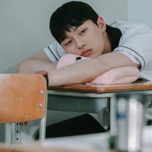 A Safe Peek at Weak Hero Class 1 and 2