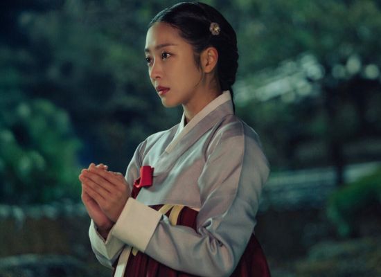 A Safe Peek at Dear Hongrang 2025