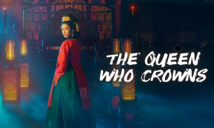 A Safe Peek at The Queen Who Crowns 2025