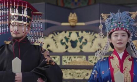 A Comprehensive Look at The Queen Who Crowns 2025