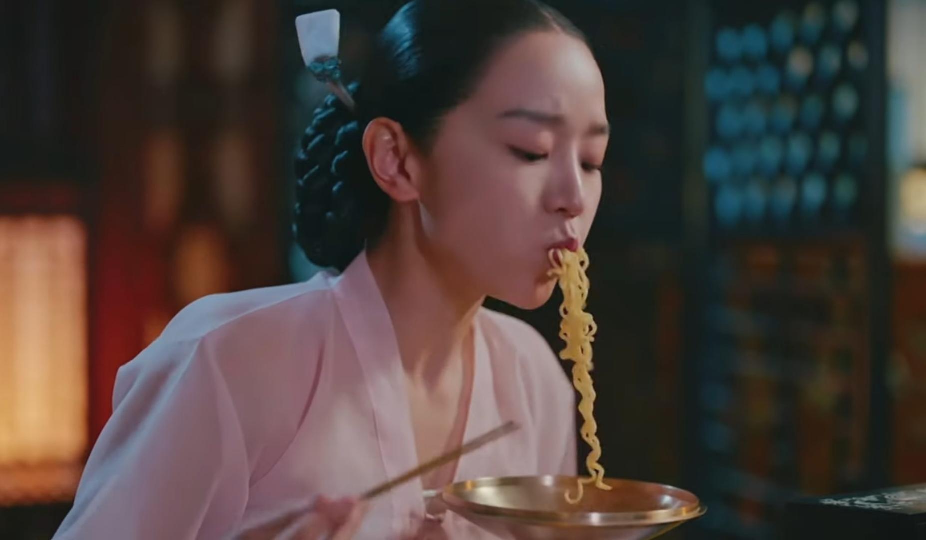 what-are-your-favourite-k-drama-food-moments-do-share-v0-3ij3hz52l60f1