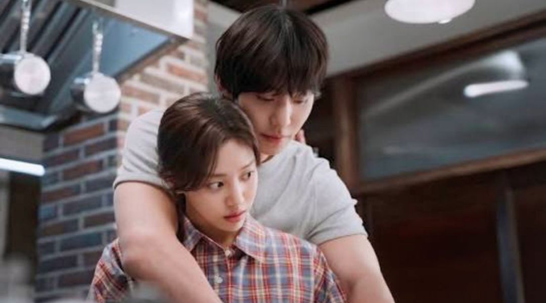 1080 x 600 Full Size Image (37)